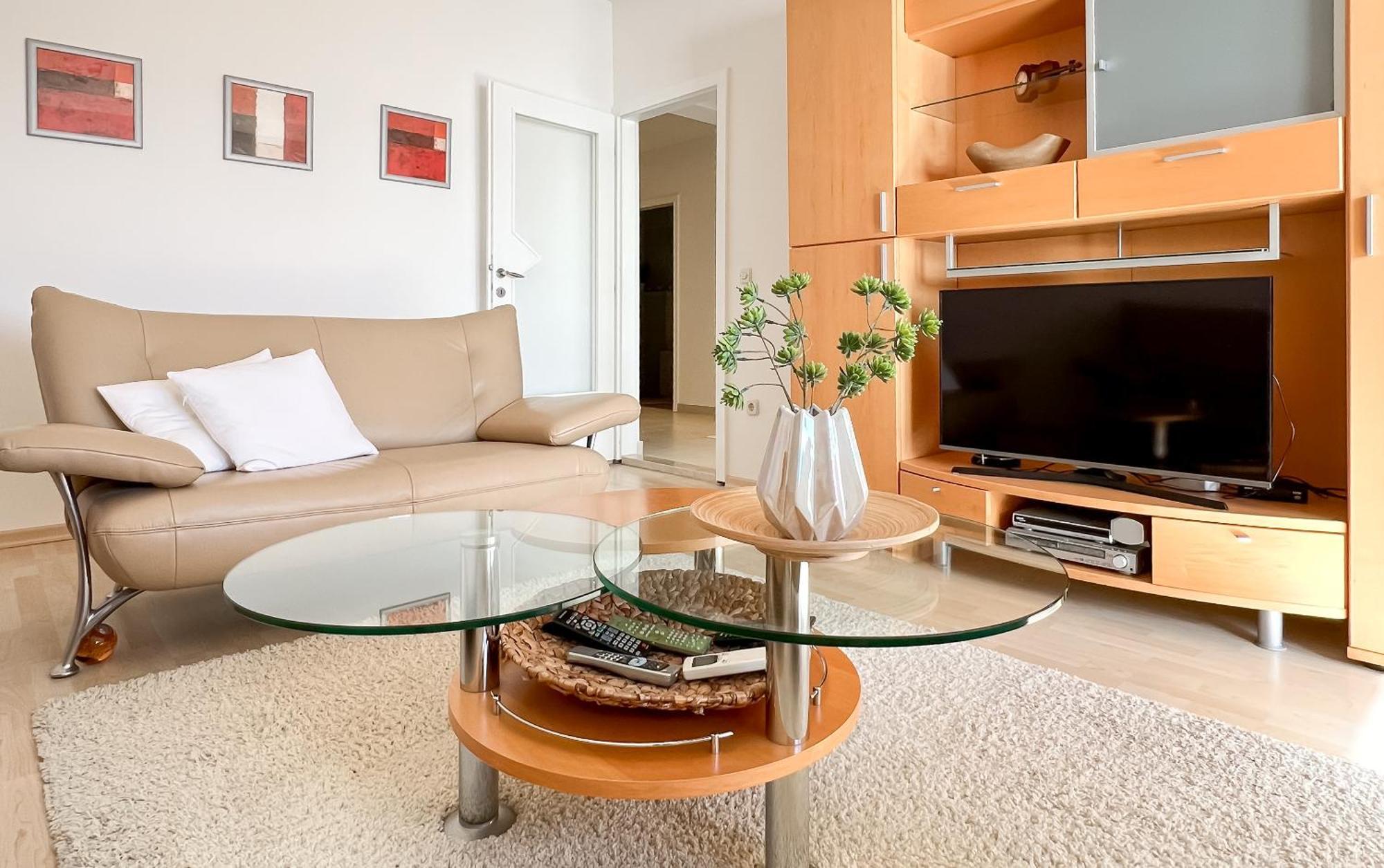 Pavi Apartment