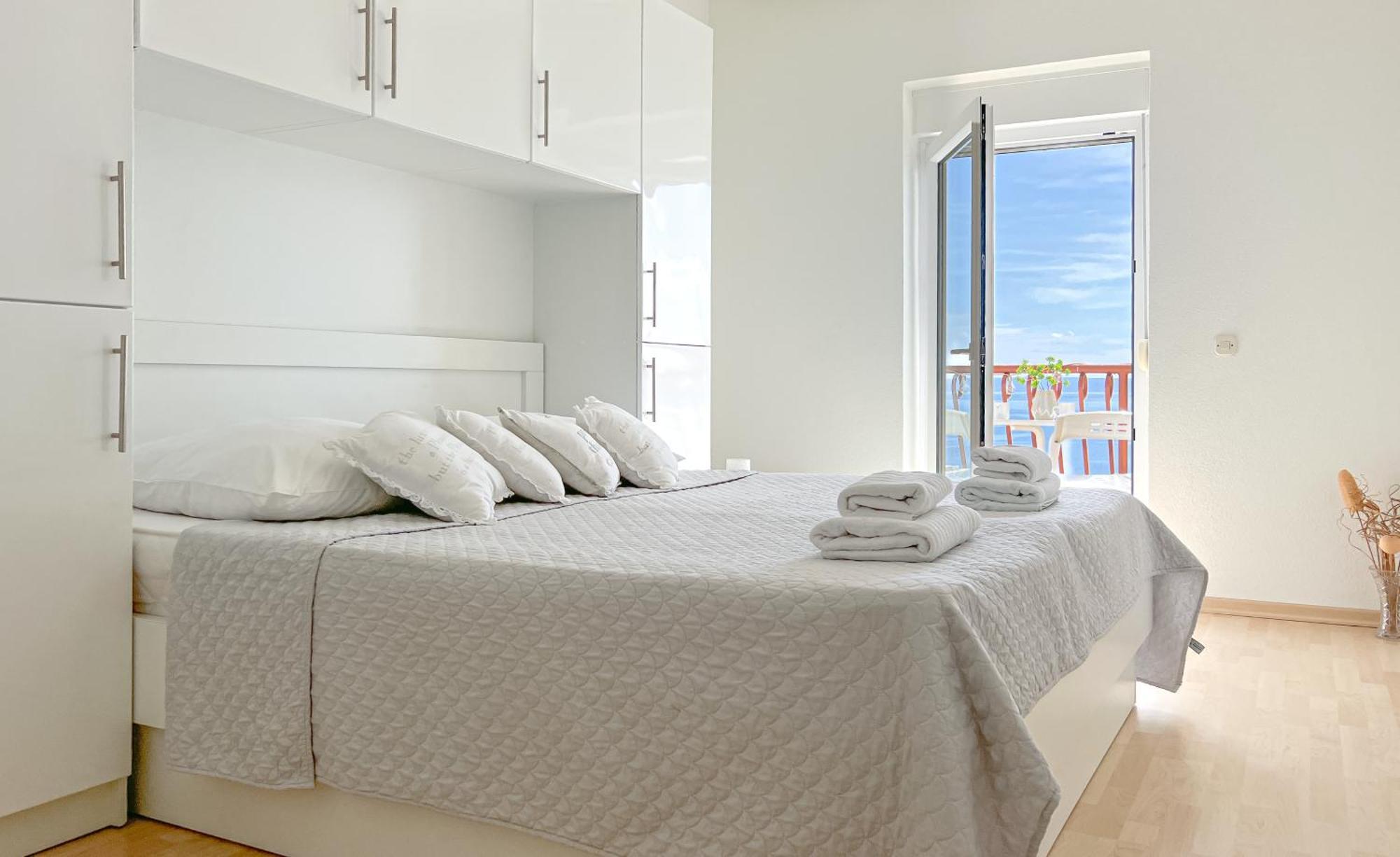 Apartment Pavi *